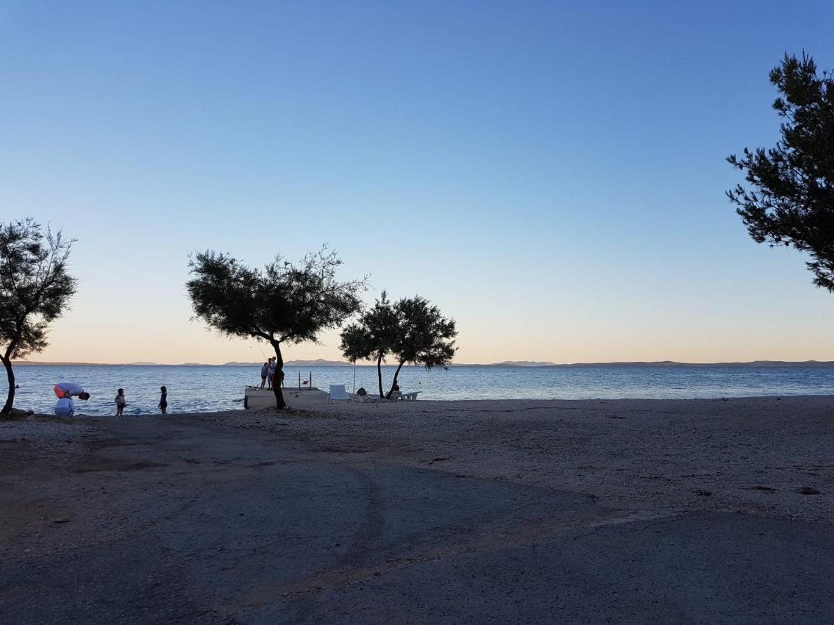 Apartmani Vukadin Vir Luaran gambar