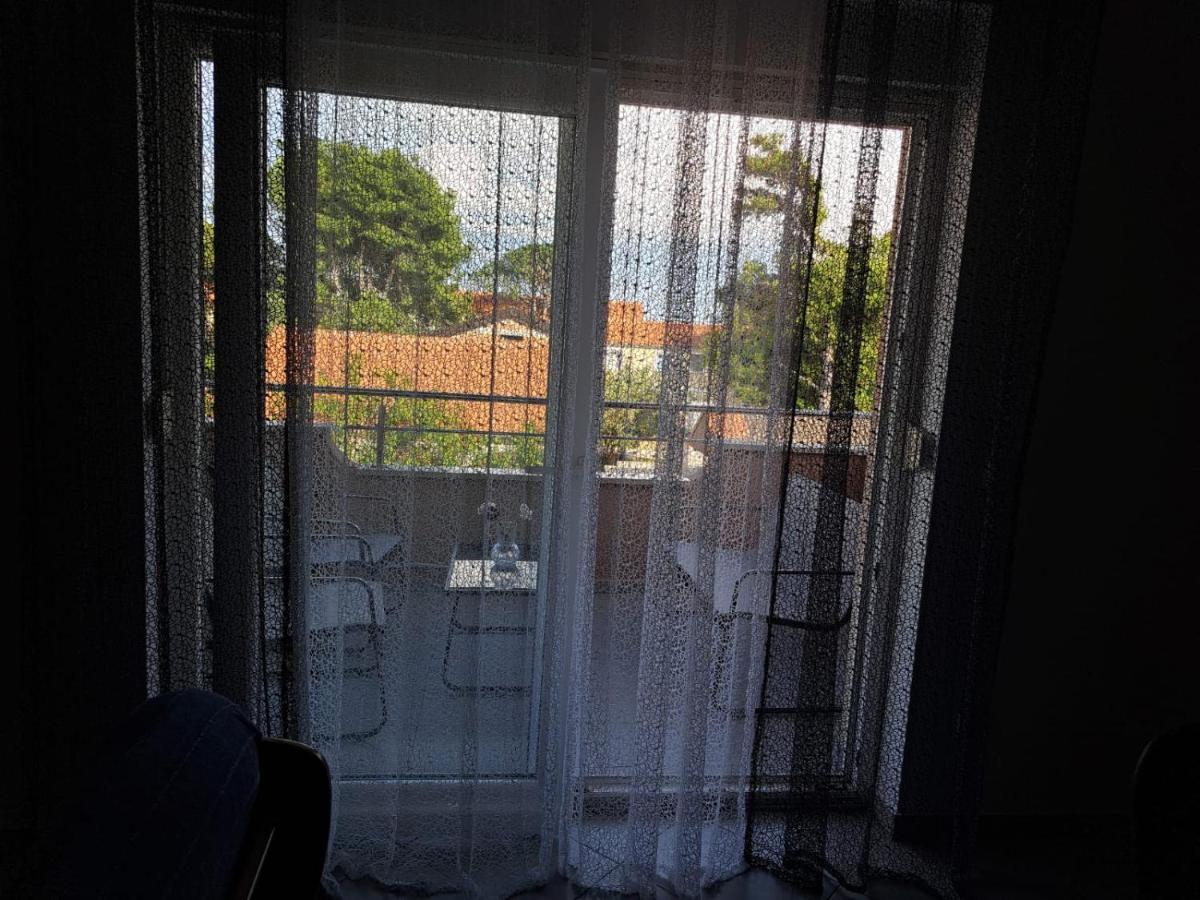 Apartmani Vukadin Vir Luaran gambar